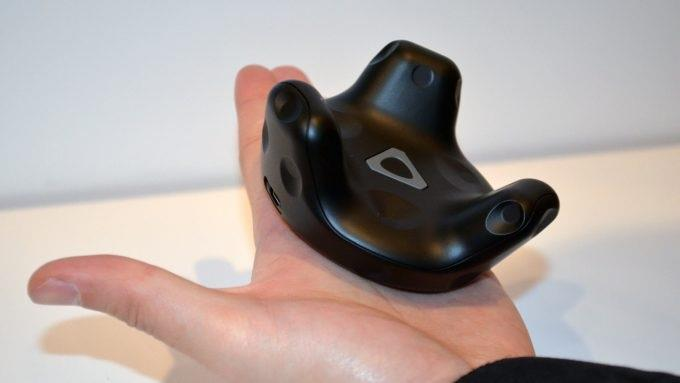 HTC Vive pucks